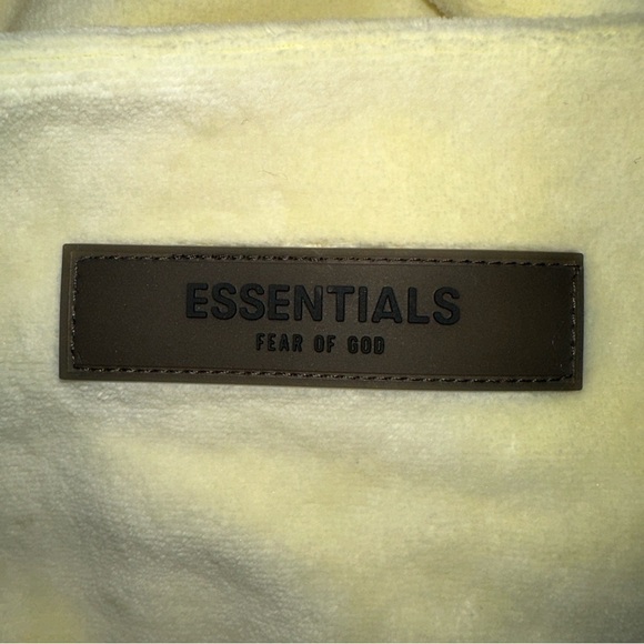 Fear of God Essentials Hoodie Womens XL Off White Relaxed Fleece Core Collection - Picture 13 of 16